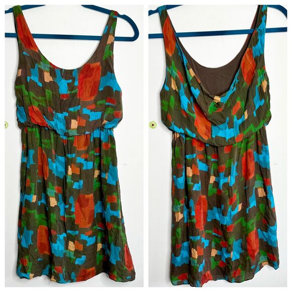 Alice + Olivia Dresses & Skirts - Alice + Olivia Multicolor Short Dress Size XS/S 100% Silk Brown Artsy Geometric